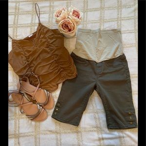 Maternity shorts